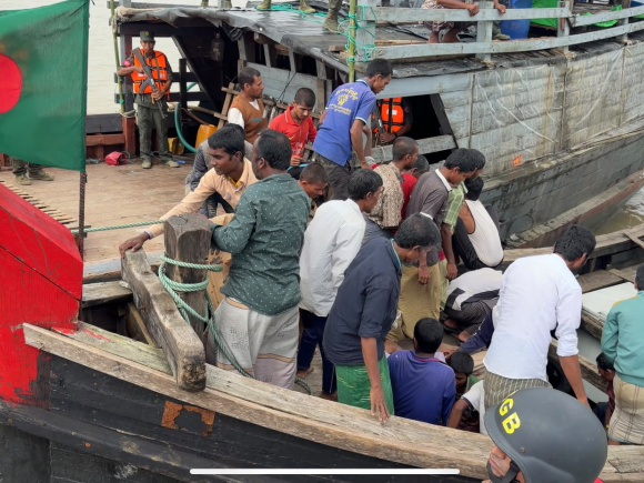 আরাকান আর্মির হাতে আটক জেলে