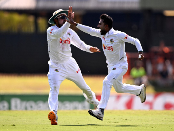 অস্ট্রেলিয়ার মাটিতে বাংলাদেশের ঐতিহাসিক জয়
