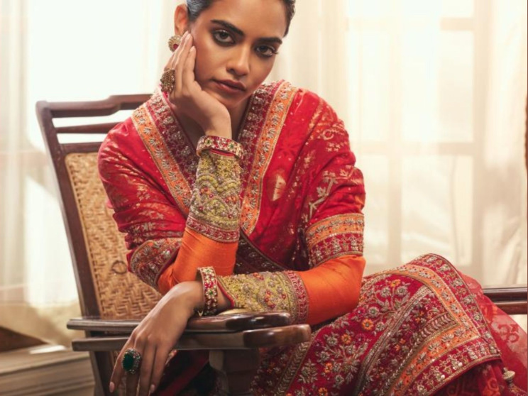 যে কারণে লাল রঙ বেছে নেয় বাংলাদেশি কনেরা