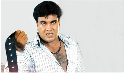 কালজয়ী অভিনেতা মান্না। ছবি: সংগৃহীত