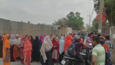 সাভারের শ্রমিক-পুলিশ সংঘর্ষে আহত অন্তত ১৫