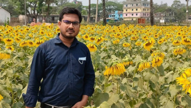 নোয়াখালীতে সড়ক দুর্ঘটনায় কৃষি কর্মকর্তা মো. আব্দুর রহমান সুমন নিহত। ছবি: স্টার