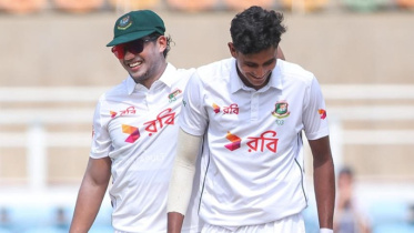 Taskin Ahmed & Nahid Rana