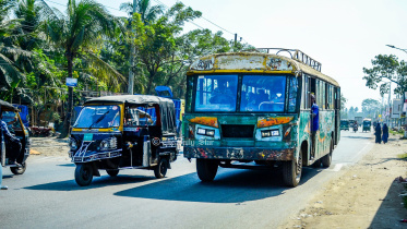 খুলনা: ১৮ লাখ মানুষের শহরে নেই কোনো গণপরিবহন