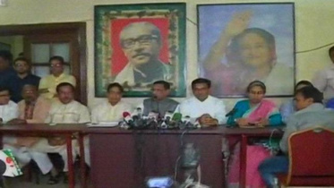 আওয়ামী লীগের নবনির্বাচিত সাধারণ সম্পাদক ওবায়দুল কাদের ২৫ অক্টোবর ২০১৬, মঙ্গলবার, কেন্দ্রীয় কার্যনির্বাহী সংসদ ও বেশ কিছু পরিবর্তন ঘোষণা করেন। ছবি: টিভি থেকে নেয়া