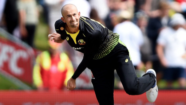 ashton agar