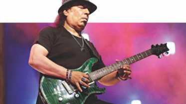 ayub bachchu, কিংবদন্তি সঙ্গীত শিল্পী আইয়ুব বাচ্চু, সঙ্গীত শিল্পী আইয়ুব বাচ্চু, আইয়ুব বাচ্চু, আইয়ুব বাচ্চু ছিলেন হার্টের রোগী,