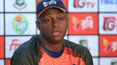 Courtney Walsh