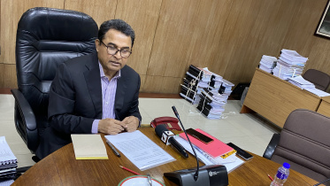 Finance Minister-1.jpg