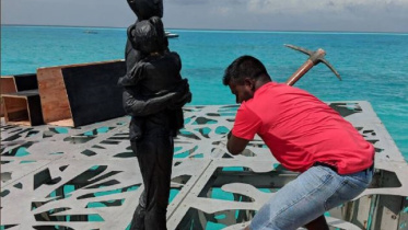 idol-maldives.JPG