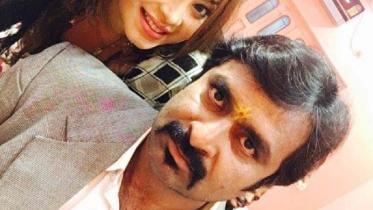 Jannat Mishti and director.jpg