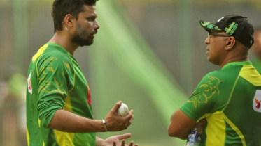 Chandika Hathurusingha and Mashrafe Mortaza