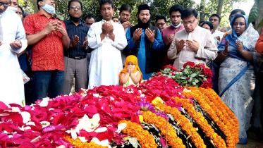 Narayanganj_Taqis_photo_04.jpg