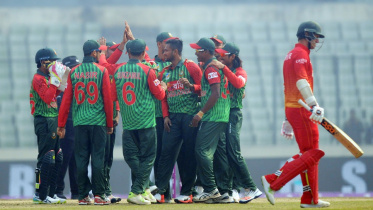 Shakib Of BD Player Reacts After Taking CR Ervine Wicket-5Rb.jpg