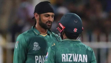 shoaib malik & mohammad rizwan