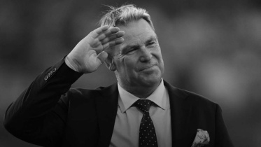 warne.jpg