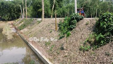 kurigram_border_road.jpg