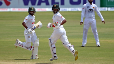 Tamim Iqbal & Mahmudul Hasan Joy 