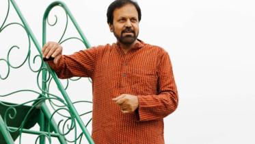 তারিক আনাম খান।