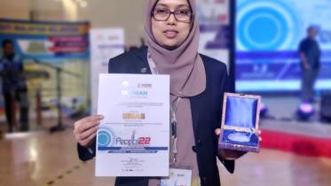1._bangladeshi_researcher_gold_medal_malaysia.jpeg