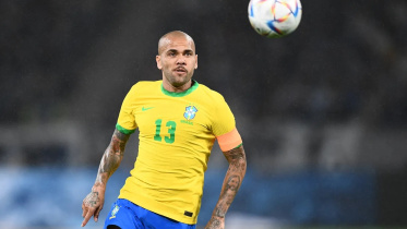 dani_alves_brazil.jpg