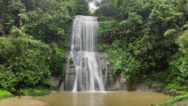 মাধবকুণ্ড জলপ্রপাত