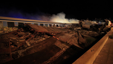 গ্রিসে ২ ট্রেনের সংঘর্ষে নিহত ২৬, আহত ৮৫ 