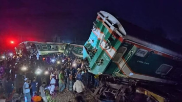 সোনার বাংলা এক্সপ্রেস