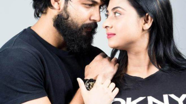 শবনম বুবলি-আদর আজাদ.jpg