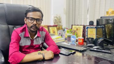 পুনর্নির্বাচনের দাবিতে নির্বাচন কমিশনে হিরো আলমের আবেদন