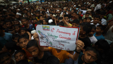 মিয়ানমারের রাখাইনে রোহিঙ্গা দমন-পীড়নের ৬ বছর পূর্তির দিনটিকে রোহিঙ্গা গণহত্যা দিবস হিসেবে পালন করা হয়েছে। ছবি: মো. রাজিব রায়হান/স্টার