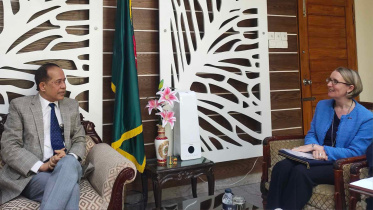 নির্বাচনে সাংবাদিকদের মোটরসাইকেল ব্যবহার করতে পারার ইঙ্গিত সিইসির