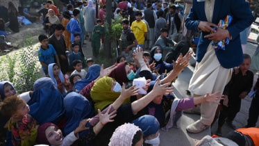 আফগান নাগরিকরা দীর্ঘদিন ধরে খাবার ও পানি সংকটে ভুগছে। ছবি: এএফপি