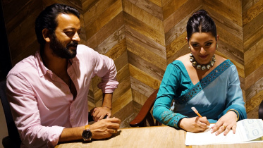 জানা গেল পরীমনির নায়কের নাম 