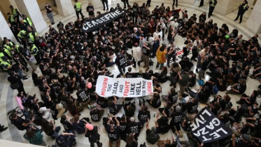 আমেরিকান ইহুদিদের বিক্ষোভ