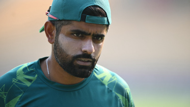 বাবরের ম্যাচ জেতানোর সামর্থ্য নিয়ে প্রশ্ন তুললেন আফ্রিদি