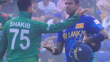 টাইম আউট ম্যাথিউজ