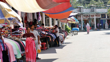 অবরোধের চরম মূল্য দিচ্ছেন খুচরা বিক্রেতারা
