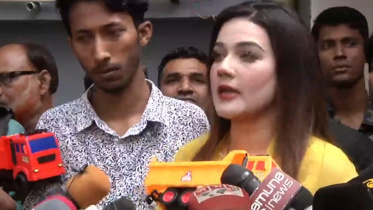 ‘ট্রাক’ খাদে পড়ে যাবে বললে আমারই প্রচার হবে: মাহিয়া মাহি