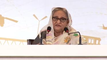 নির্বাচনী ইশতেহার ঘোষণা করছে আওয়ামী লীগ