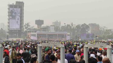 নারায়ণগঞ্জে প্রধানমন্ত্রীর নির্বাচনী জনসভায় নেতাকর্মীদের ঢল