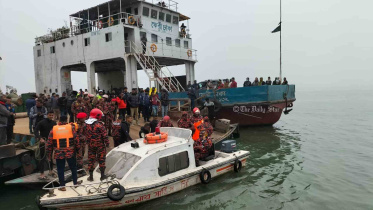 পাটুরিয়ায় ফেরিডুবি: নিখোঁজ ১, উদ্ধারকাজে যোগ দিচ্ছে হামজা