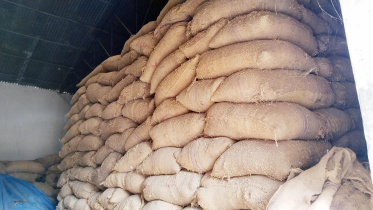 ধান মজুত.jpg