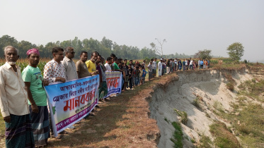manikganj_human_chain-2.jpg