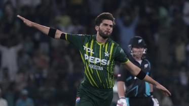 afridi.jpg