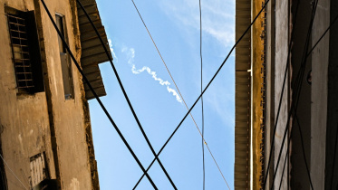 হিজবুল্লাহ প্রধান হাসান নাসরাল্লাহর বক্তব্যের সময়ই লেবাননে ঢুকে পড়ে ইসরায়েলি বিমান। ছবি: এএফপি