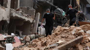 বৈরুতে ইসরায়েলি হামলার পরের দৃশ্য। ছবি: রয়টার্স 