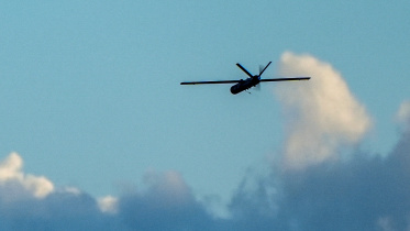 ইসরায়েল অভিমুখে হিজবুল্লাহর ড্রোন। ফাইল ছবি: রয়টার্স