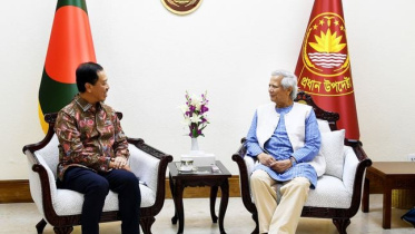 ড. ইউনূস 