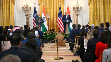 হোয়াইট হাউসের ওভাল অফিসে ট্রাম্প-মোদির সংবাদ সম্মেলন। ছবি: এএফপি